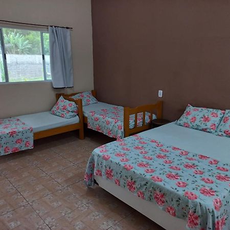 Locacao P Final De Semana Mourada Terrea Hotel Карагуататуба Екстериор снимка
