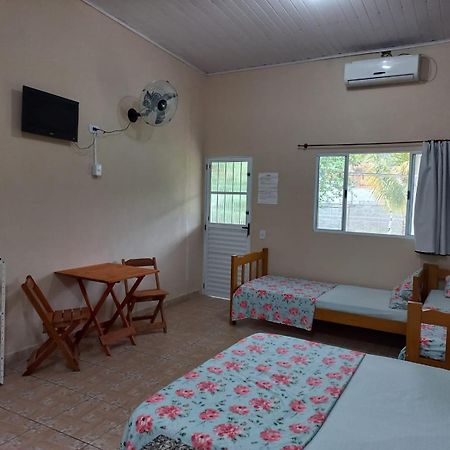 Locacao P Final De Semana Mourada Terrea Hotel Карагуататуба Екстериор снимка