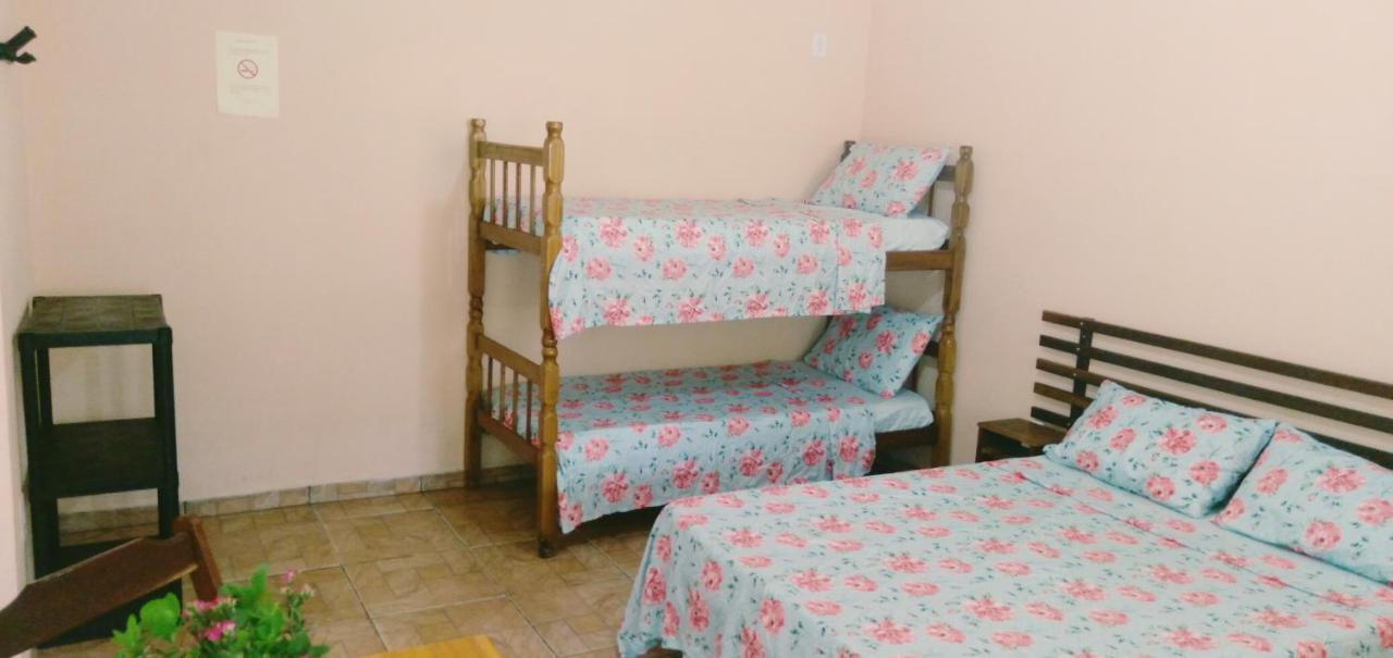 Locacao P Final De Semana Mourada Terrea Hotel Карагуататуба Екстериор снимка