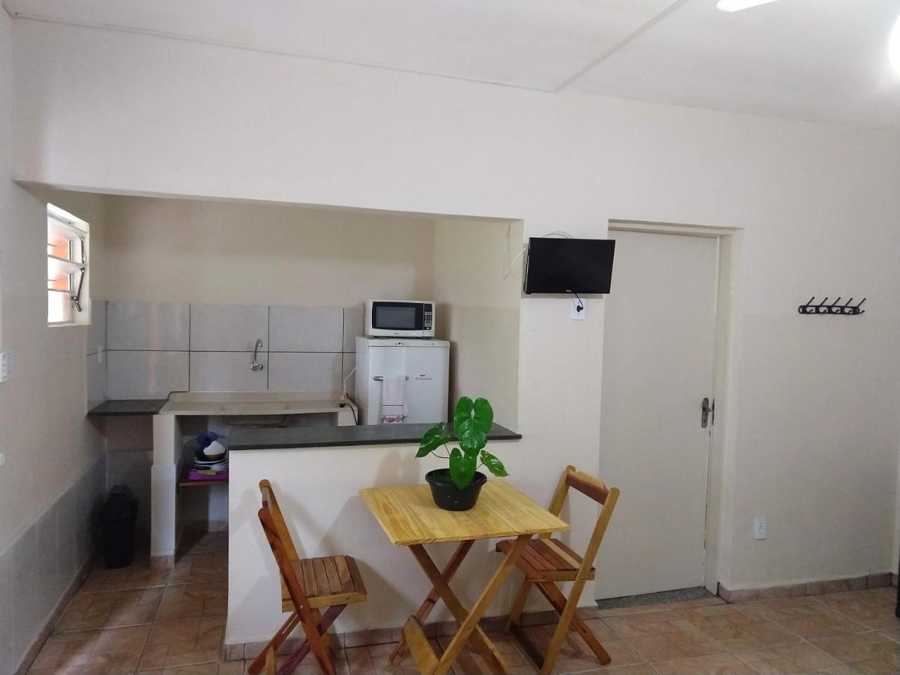 Locacao P Final De Semana Mourada Terrea Hotel Карагуататуба Екстериор снимка